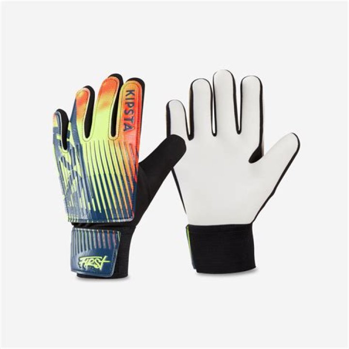 Are sticky gloves allowed in soccer?