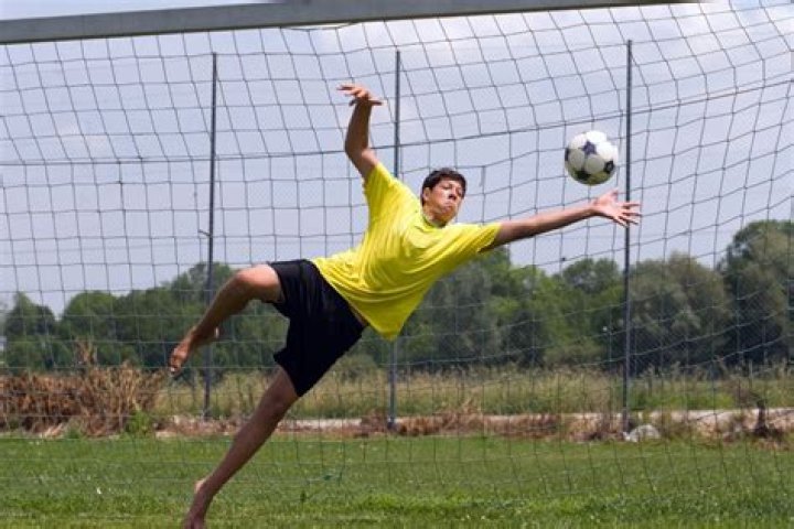 Can you play soccer without a goalkeeper?