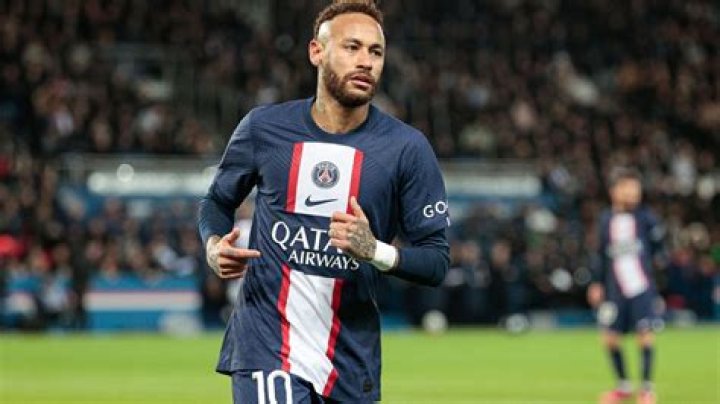 Does PSG want to sell Neymar?
