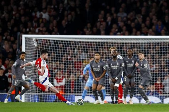 How many times have Spurs beaten Arsenal?