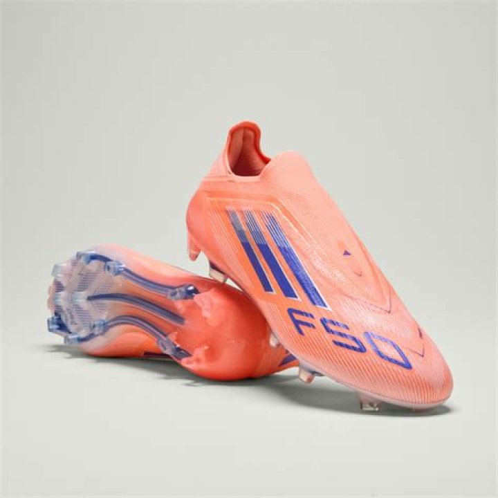 What are Messi's favorite cleats?