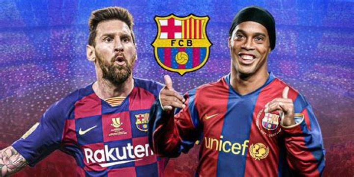 Who is better Ronaldinho or Messi?